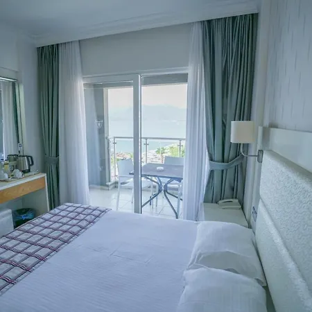Yunus Hotel 3*